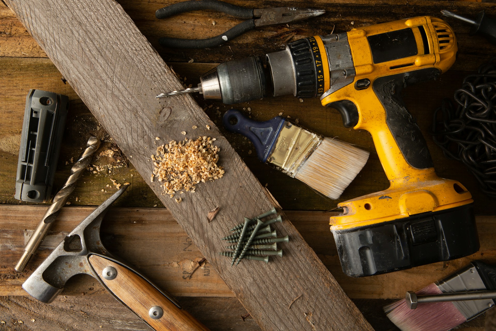 Top Construction Tools Every DIYer Needs
