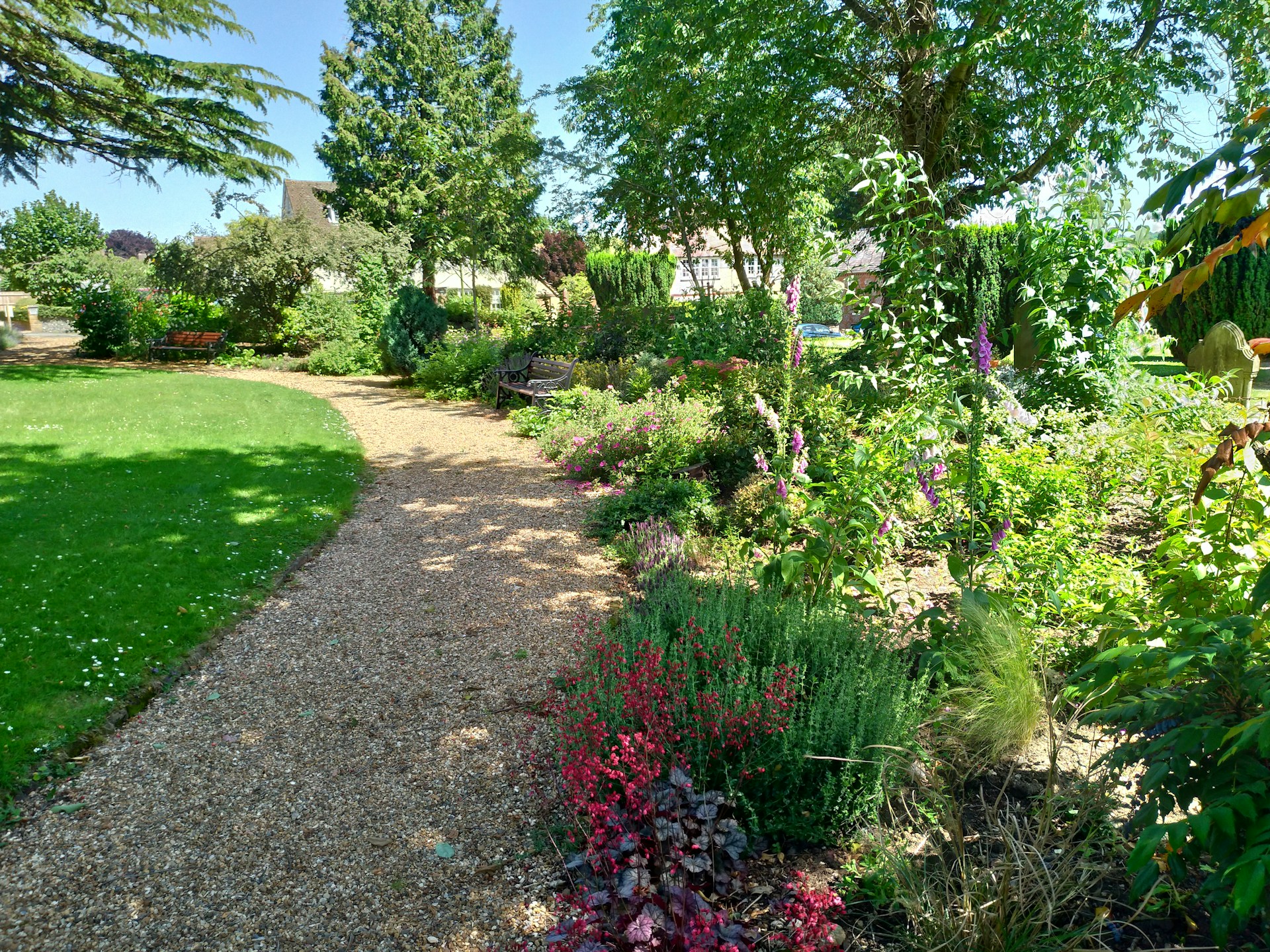 Gravel Mix Benefits For Garden Walkways