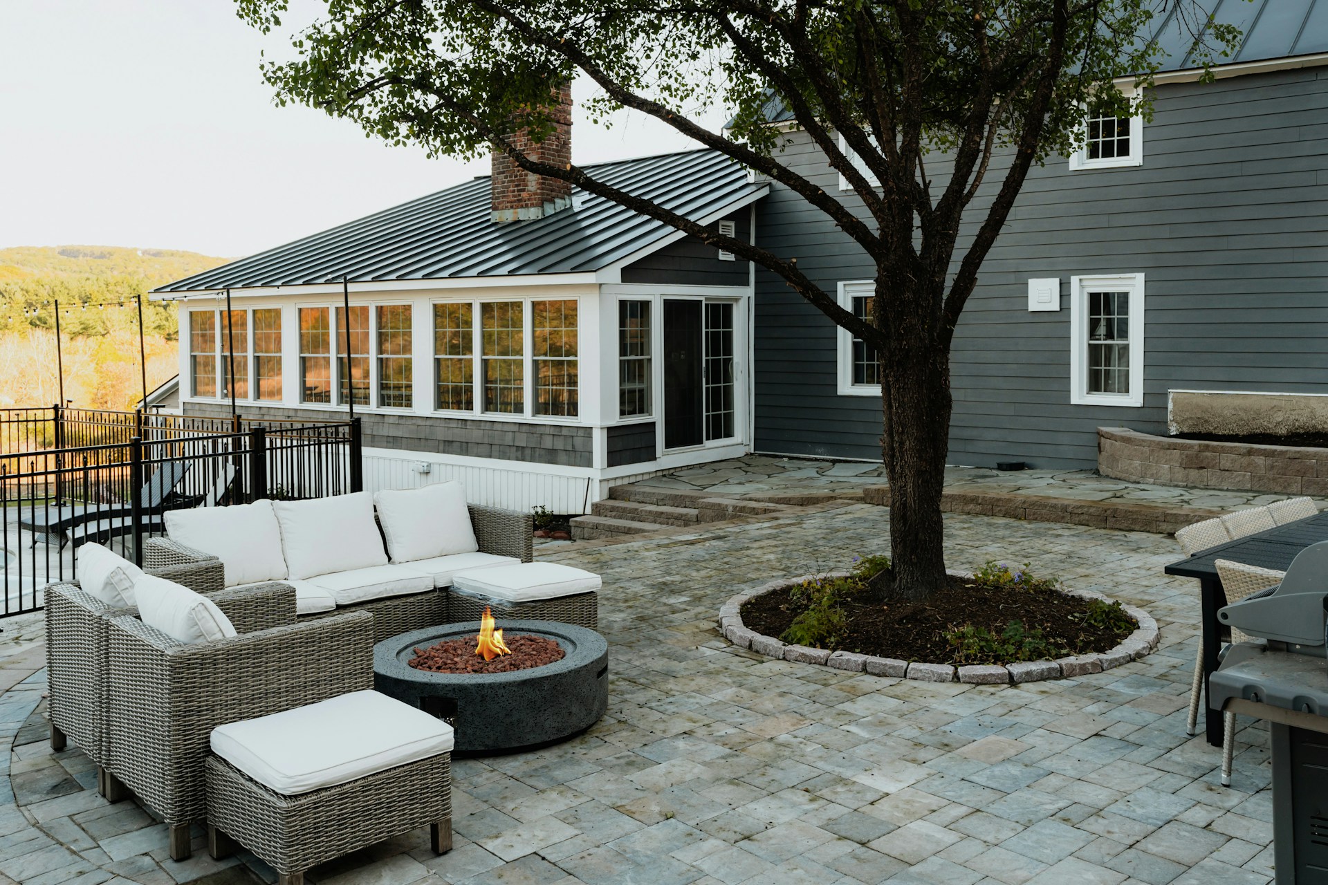 Selecting Landscape Construction Supply for Sun-Exposed Patios