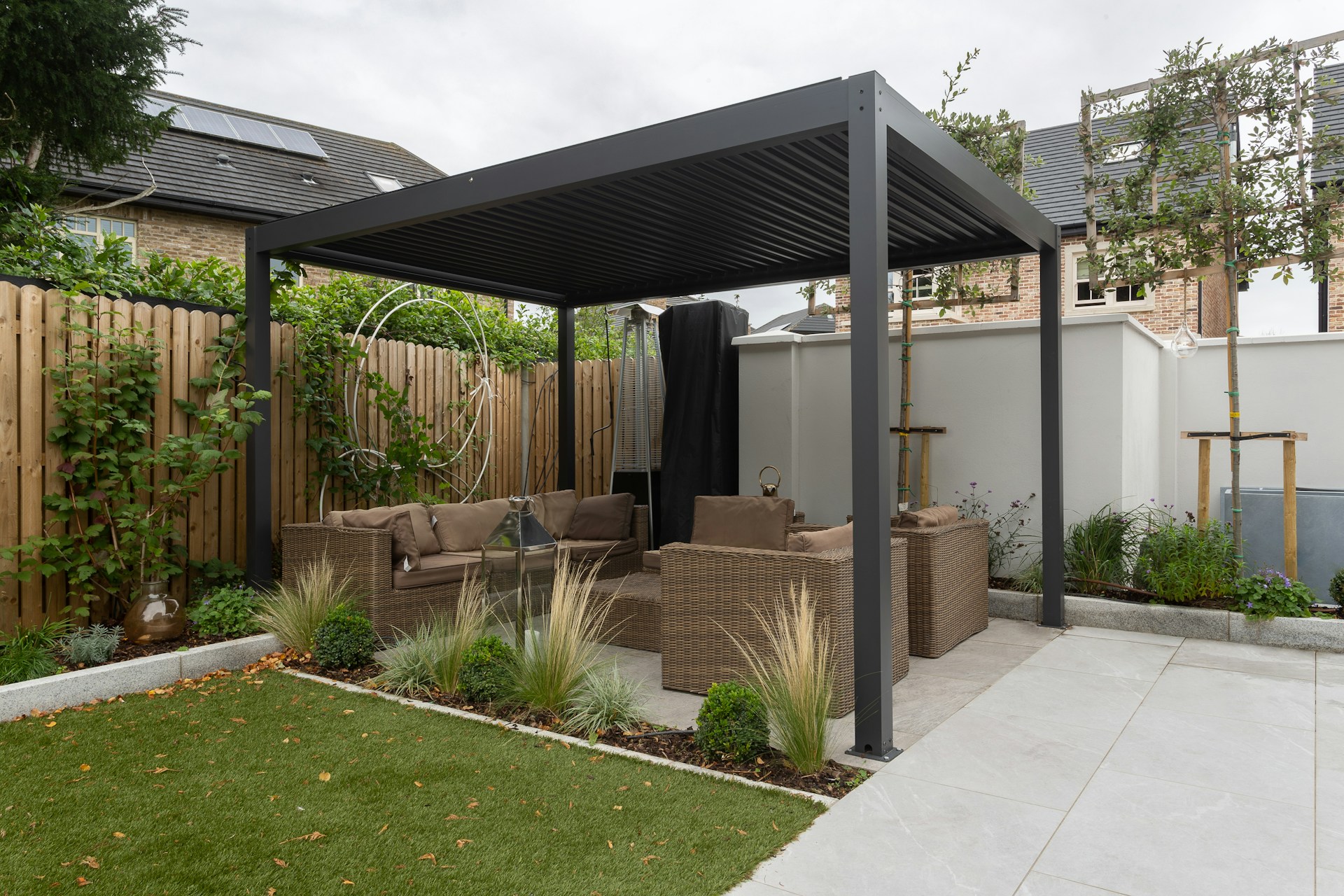 Common Gravel Gardens Design Mistakes in Los Angeles Yards