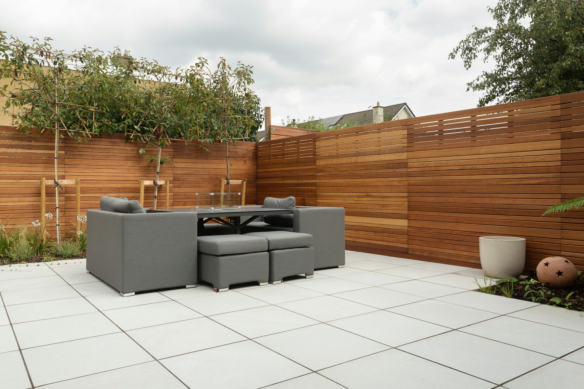 Decoding Outdoor Living Supplies in Los Angeles Backyards